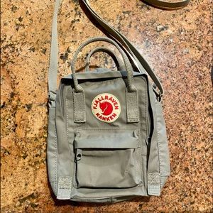 Kanken Sling Backpack. Grey